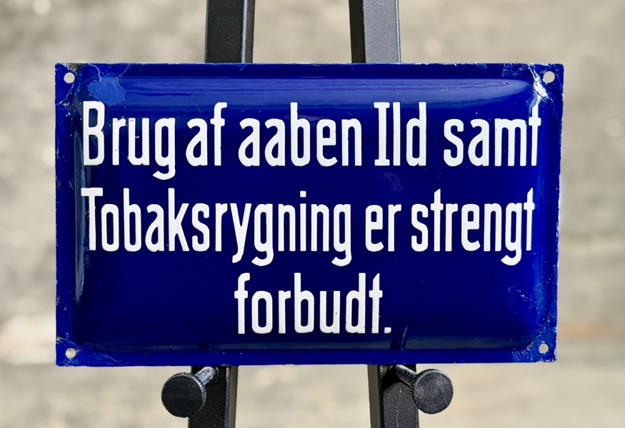 Brug af Aaben ild