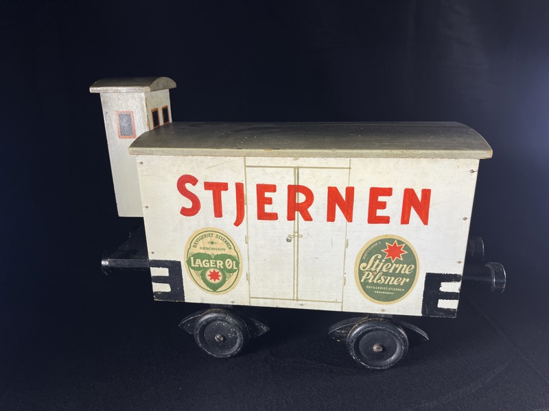 Stjernens Reklame-togvogn