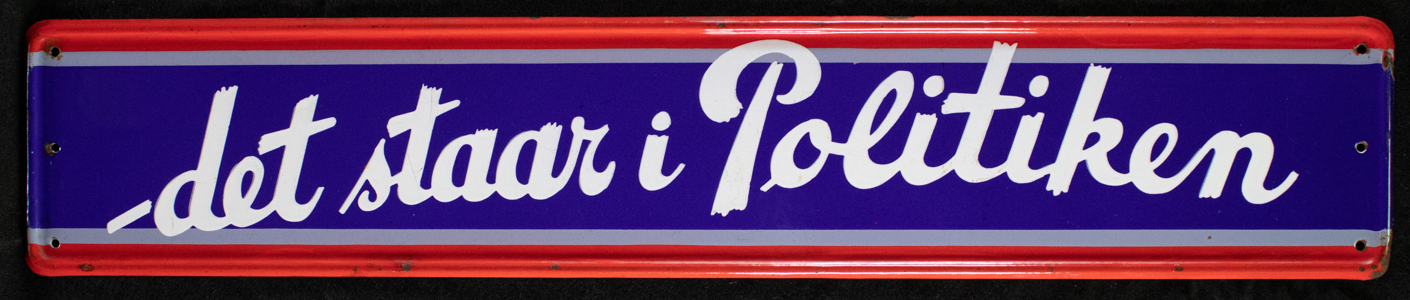Politiken - Det staar i