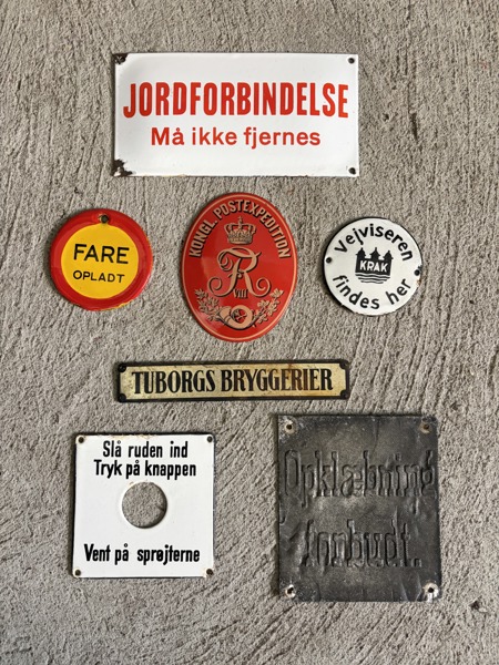 Diverse skilte (7 stk.)